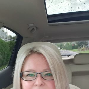 Meet your Posher, Annie